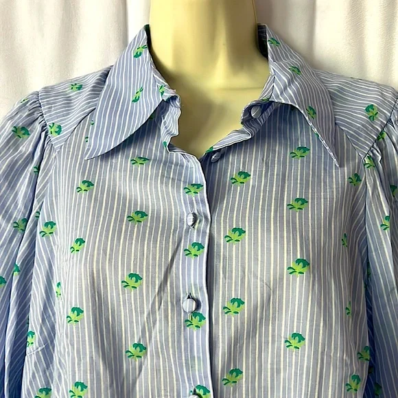 Zara Cute Button Down Puffy Sleeve Striped Lavender Shirt Top **Size M** 🥰 - Picture 3 of 4
